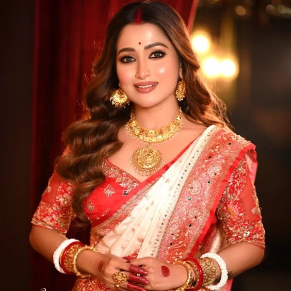 Traditional Gold-Tone Bridal Jewellery Set