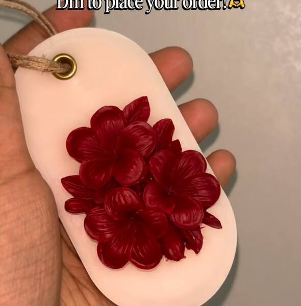 Crimson Bloom Botanical Aroma Wax Tablet